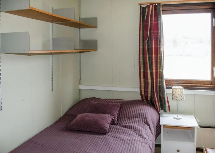 2 Bedroom Stunning In Skotterud Дом отдыха *