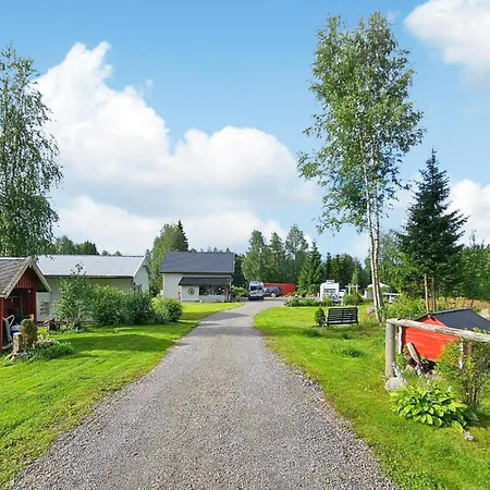 Semesterbostad 2 Bedroom Stunning In Skotterud *
